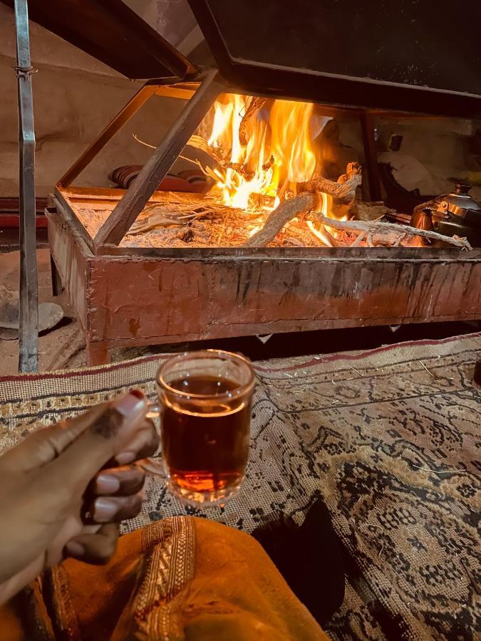 Sunrise Camp Hotel Вади Рум Екстериор снимка